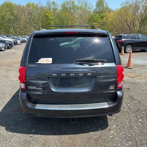 DODGE GRAND CARAVAN SXT - 7
