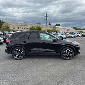 FORD ESCAPE SEL - 10