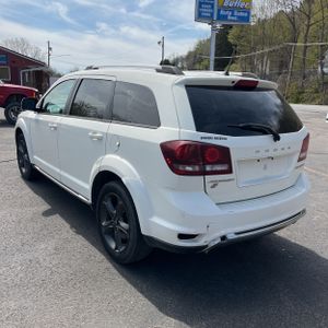 DODGE JOURNEY CROSSROAD - 5