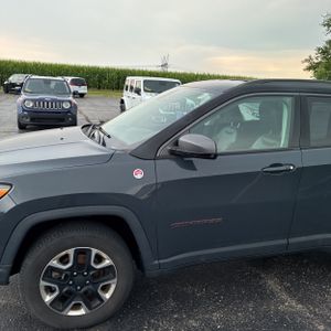 2017 JEEP COMPASS TRAILHAWK 照片 2