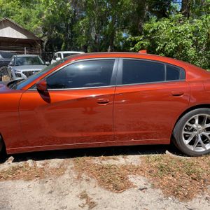 DODGE CHARGER SXT - 4