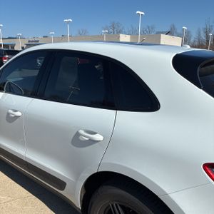 PORSCHE MACAN BASE - 6