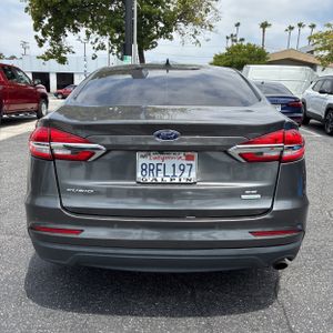 FORD FUSION SE - 6