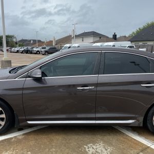 HYUNDAI SONATA LIMITED - 4