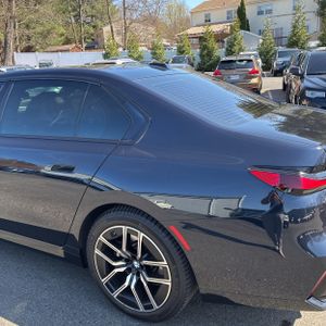 BMW 7-SERIES 740I - 6