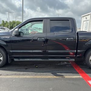 FORD F-150 XL - 4