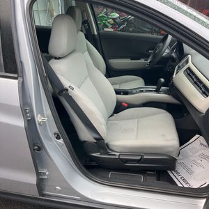 2019 Honda HR-V LX 照片 32