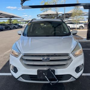 صورة مصغرة 14 لـ 2018 FORD ESCAPE SE