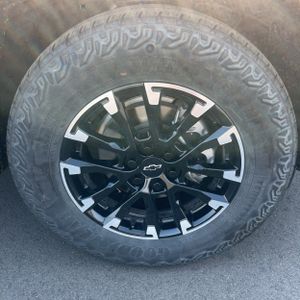 2025 Chevrolet TRAVERSE Z71 照片 20