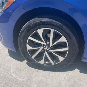 صورة مصغرة 17 لـ 2024 Volkswagen JETTA S