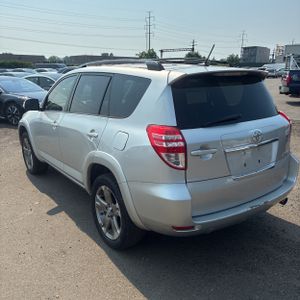 2011 Toyota RAV4 SPORT photo 5
