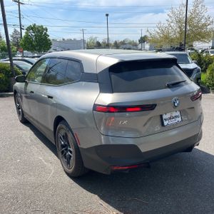 BMW IX XDRIVE50 - 5