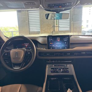 2023 Lincoln AVIATOR STANDARD thumbnail 36