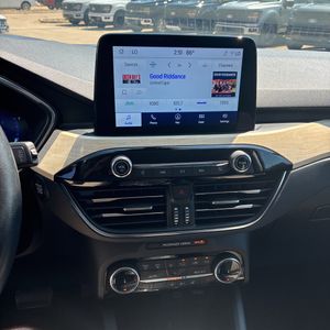 صورة مصغرة 38 لـ 2022 FORD ESCAPE TITANIUM