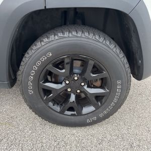 صورة مصغرة 18 لـ 2015 JEEP CHEROKEE TRAILHAWK