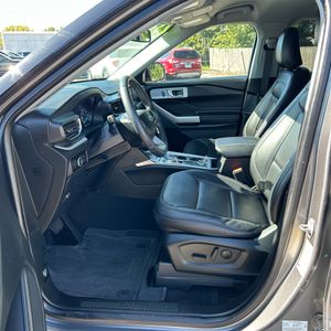 2023 FORD EXPLORER XLT 缩略图 31