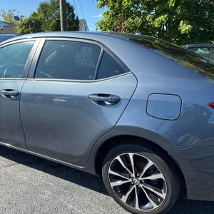 صورة 6 لـ 2017 Toyota COROLLA SE