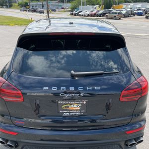 2016 Porsche CAYENNE S 缩略图 16