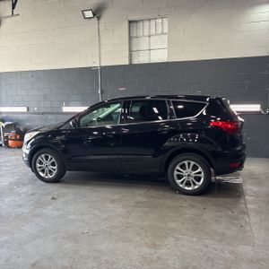 FORD ESCAPE SE - 3