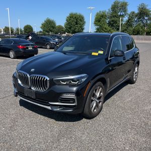 صورة 1 لـ 2021 BMW X5 XDRIVE40I