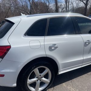 AUDI Q5 2.0T PREMIUM - 9