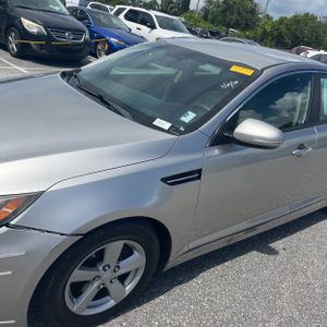 2014 KIA OPTIMA LX 照片 2