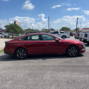 HYUNDAI SONATA SEL - 10