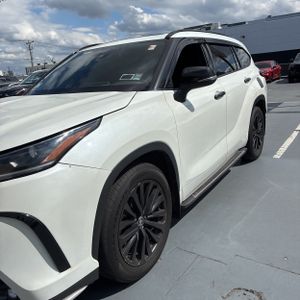 TOYOTA HIGHLANDER - 2