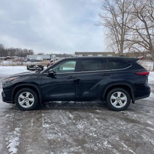 TOYOTA HIGHLANDER LE - 3