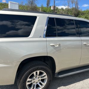 CHEVROLET TAHOE LS - 9