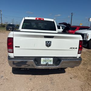2024 RAM 1500 CLASSIC SLT — фото 7