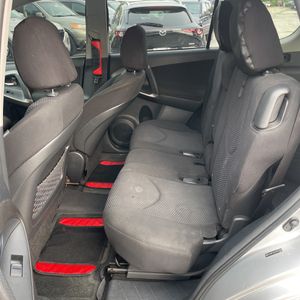 2012 Toyota RAV4 SPORT thumbnail 34