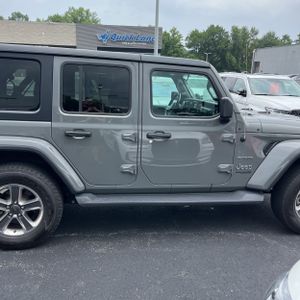 2021 JEEP WRANGLER UNLIMITED SAHARA 照片 9