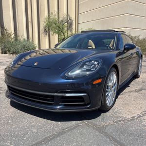 PORSCHE PANAMERA - 1