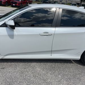 صورة 4 لـ 2019 Honda CIVIC EX