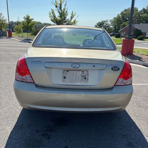 2005 Hyundai ELANTRA GLS 照片 7