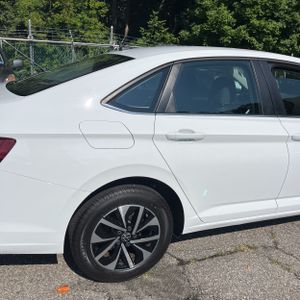 صورة 9 لـ 2022 Volkswagen JETTA S
