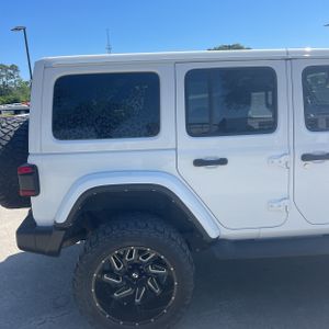 JEEP WRANGLER UNLIMITED SAHARA ALTITUDE - 9