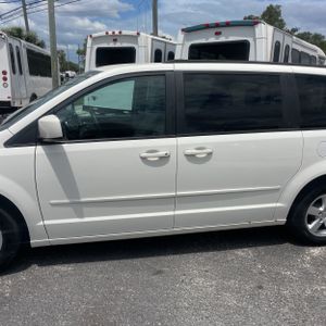 DODGE GRAND CARAVAN SXT - 4