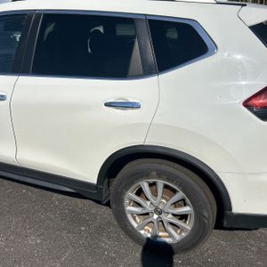 صورة 6 لـ 2019 Nissan ROGUE SV