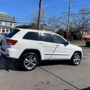JEEP GRAND CHEROKEE LAREDO - 10