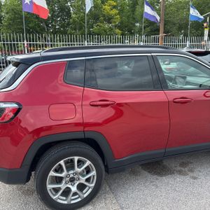 JEEP COMPASS LIMITED 4X4 - 9