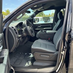 2024 RAM 1500 BIG HORN thumbnail 32