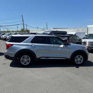 FORD EXPLORER XLT - 10