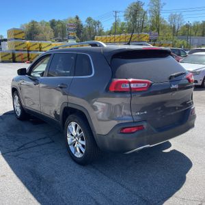 JEEP CHEROKEE LIMITED - 5