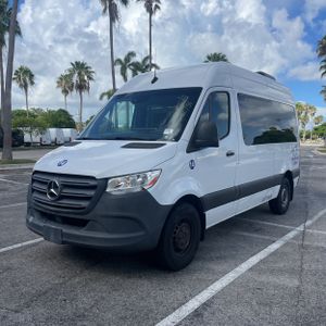 صورة 1 لـ 2023 Mercedes-BENZ SPRINTER 2500