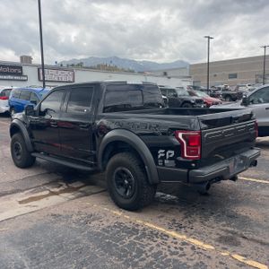 FORD F150 RAPTOR - 4