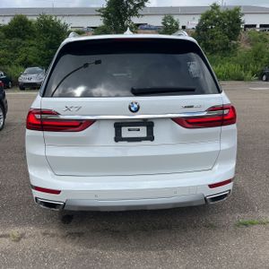 2021 BMW X7 XDRIVE40I photo 7