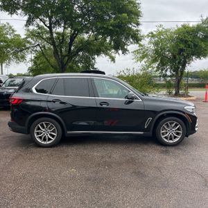 BMW X5 SDRIVE40I - 10