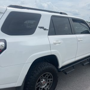 TOYOTA 4RUNNER - 9